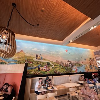 Connections Eatery - American Near Me - Lake Buena Vista, Florida