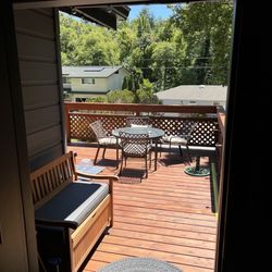 Bellemore Painting - Looking out the front door
