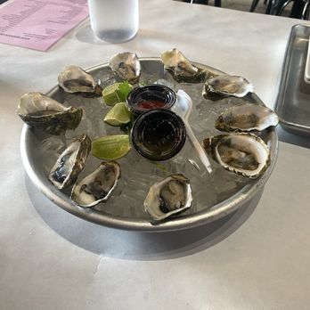 Destination Seafood House - oysters - Seafood Near Me - Westminster, California Destination Seafood House - oysters - Seafood Near Me - Westminster, California