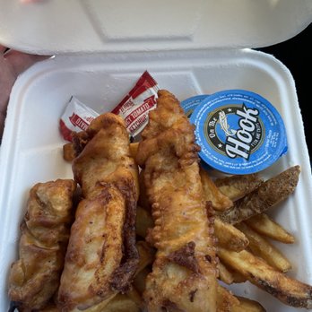 On the Hook - Halibut gosh and chips - Food Trucks Near Me On the Hook - Halibut gosh and chips - Food Trucks Near Me