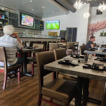 ENSUI SUSHI - Sushi Bars Near Me - Del Mar, California ENSUI SUSHI - Sushi Bars Near Me - Del Mar, California