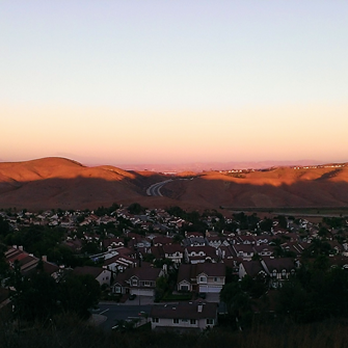Summitridge Park - Overlook grand avenue toward chino hills from summit ridge trail. - Parks Near Me - Diamond Bar, California Summitridge Park - Overlook grand avenue toward chino hills from summit ridge trail. - Parks Near Me - Diamond Bar, California