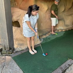 Lost Caverns Adventure Golf