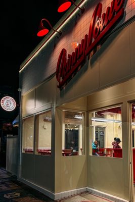 Skinny Louie by null