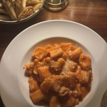 Capri - Rigatoni alla vodka - Italian Near Me - Boston, Massachusetts