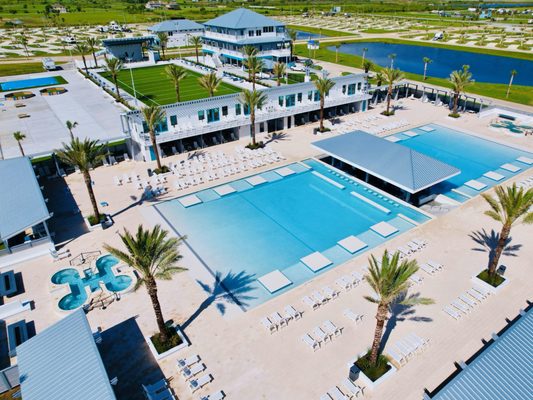 Camp Margaritaville Resort Crystal Beach by null