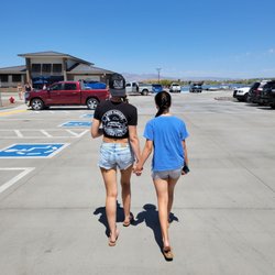 Havasu Riviera Marina - The girls walking towards the marina shop.