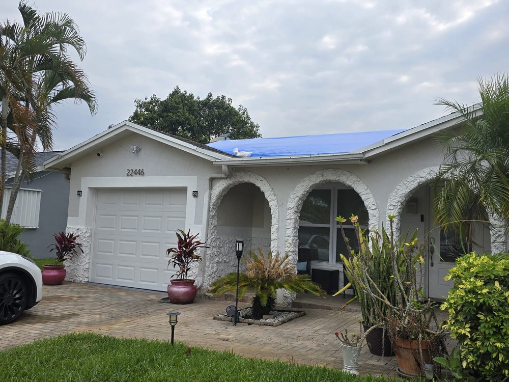 Slide of Advanced Roofing & Construction