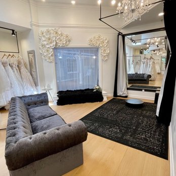 Rebecca's Wedding Boutique - Bridal Near Me - Louisville, Kentucky