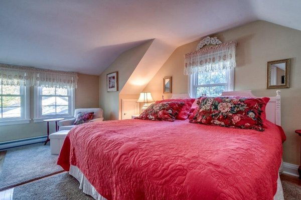 Dover House Bed and Breakfast by null