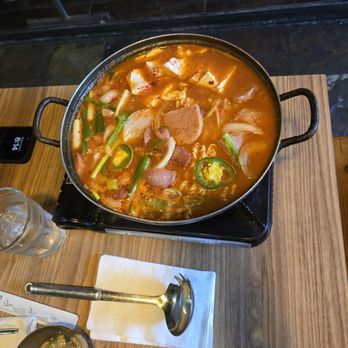 Ahjoomah's Apron - Army Stew - Korean Near Me - Chicago, Illinois