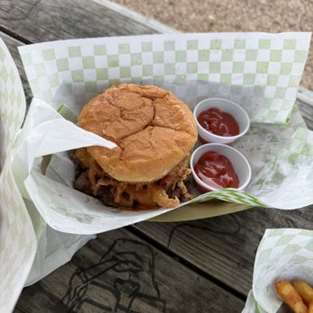 BB'S - Cowboy Burger - Food Trucks Near Me - Austin, Texas
