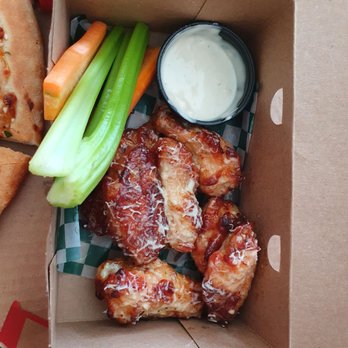 Boston Pizza - Pizza Near Me - Markham, Ontario