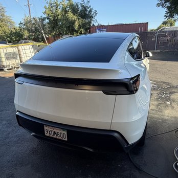 Deluxe Tint Coat Protect - Car Window Tinting Near Me - Pleasant Hill, California Deluxe Tint Coat Protect - Car Window Tinting Near Me - Pleasant Hill, California