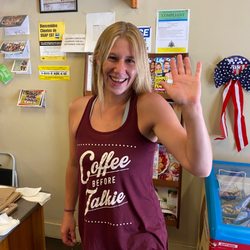 Jaktri Market & Union 76 - Great place to fill up and get last minute provisions. Jessica at the counter is all smiles and ready to help!!