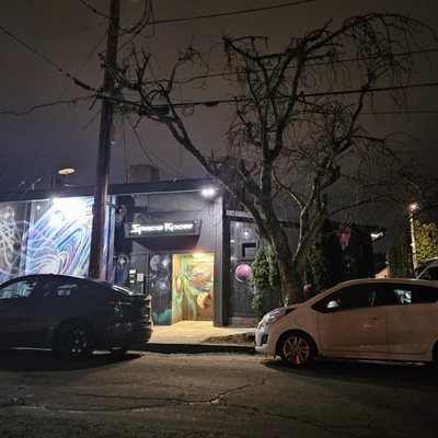 Space Room Lounge by null