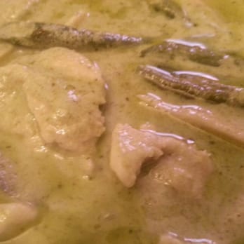 Thai Stick - Green curry w/chicken, bamboo shoots and green beans - Thai Near Me - Millbrae, California