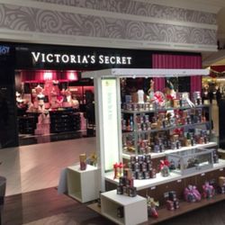 Victoria's Secret & PINK