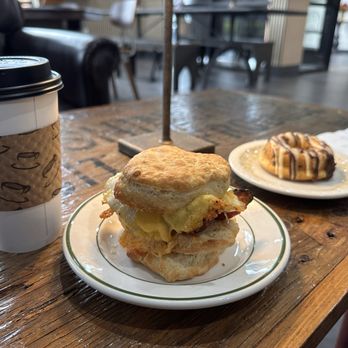 Di Tazza - The sandwich is very good! - Italian Near Me - Vancouver, Washington Di Tazza - The sandwich is very good! - Italian Near Me - Vancouver, Washington