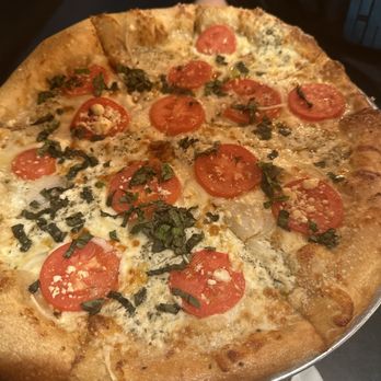 MELLOW MUSHROOM - Updated June 2025 - 384 Photos & 378 Reviews - 314 W