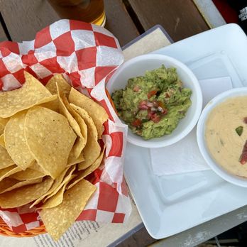 Base Camp Bar & Grill - Chips N' Dip - Bars Near Me - Snowmass Village, Colorado