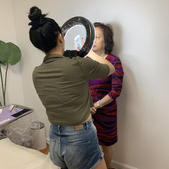 E'Luxxe Beauty - Taking the before photo - Permanent Makeup Near Me - New York, New York E'Luxxe Beauty - Taking the before photo - Permanent Makeup Near Me - New York, New York