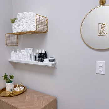 La Mer Nails and Spa - Nail Salons Near Me - Newmarket, Ontario La Mer Nails and Spa - Nail Salons Near Me - Newmarket, Ontario