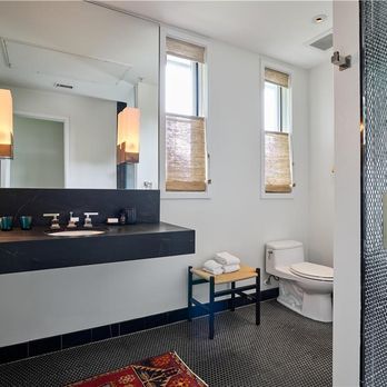 Hotel Saint Cecilia - Bathroom - Hotels Near Me - Austin, Texas Hotel Saint Cecilia - Bathroom - Hotels Near Me - Austin, Texas