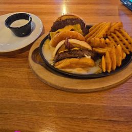 The O.M. cheeseburger The O.M. cheeseburger