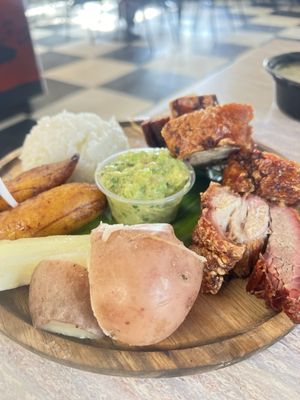 La Chicharronada Colombiana by null