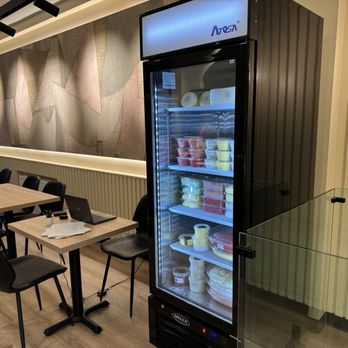 BB Cafe- Avenue Road - Gelato to go (fresh gelato in warmer weather) - Cafes Near Me - Toronto, Ontario BB Cafe- Avenue Road - Gelato to go (fresh gelato in warmer weather) - Cafes Near Me - Toronto, Ontario