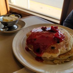 Country Kitchen - Great place to eat! I got the Sunrise, and the chocolate chip pancakes w/ strawberries