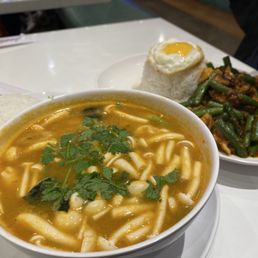 Tom yum soup