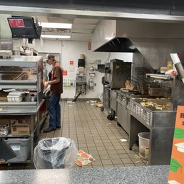 No workers doing anything g. No workers doing anything g.