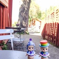 Enskedeparkens bageri - The shady tables area, may 2017
