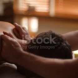 Lee Massage  - At Everyday Wellness & Massage our skilled therapist will melt away your tension and stress! Come see us today and feel lighter!