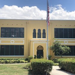 Davie Town of - Historic Davie Schoolhouse