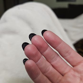 Nails Done By Vee - Did not clean the back side - Nail Salons Near Me Nails Done By Vee - Did not clean the back side - Nail Salons Near Me