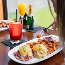 Legends Bistro - Eggs Benedict