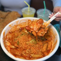 Luv Dduk - Tteokbokki