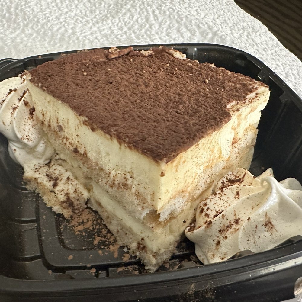 Tucci's - Tiramisu - Italian Near Me - Bourbonnais, Illinois Tucci's - Tiramisu - Italian Near Me - Bourbonnais, Illinois