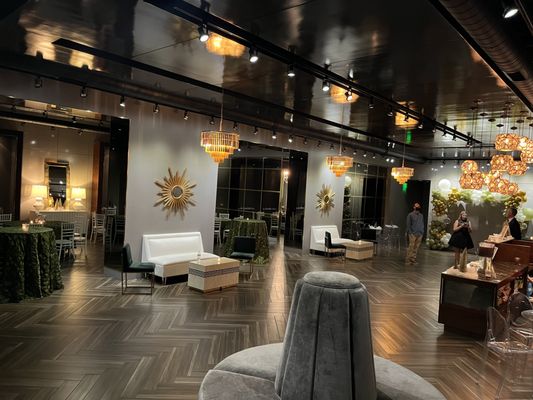 Bing on Broad by null