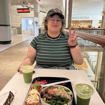 Yu Yubu - Me with the yield of food :O - Japanese Near Me - Chicago, Illinois Yu Yubu - Me with the yield of food :O - Japanese Near Me - Chicago, Illinois