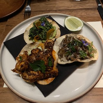 Comedor - Avocado tostada, tuna/octopus/shrimp tostada, mushroom tostada - Mexican Near Me - Austin, Texas Comedor - Avocado tostada, tuna/octopus/shrimp tostada, mushroom tostada - Mexican Near Me - Austin, Texas