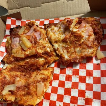 Mountain Mike's Pizza - This was supposed to be Canadian Bacon with extra pineapple. It also doesn't taste very good. - Pizza Near Me - Ceres, California