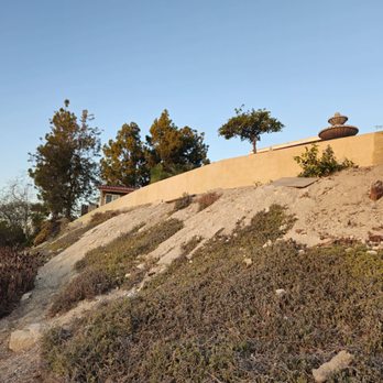 Sunny Builders Group - Finish retainer wall - Landscaping Near Me - San Diego, California Sunny Builders Group - Finish retainer wall - Landscaping Near Me - San Diego, California
