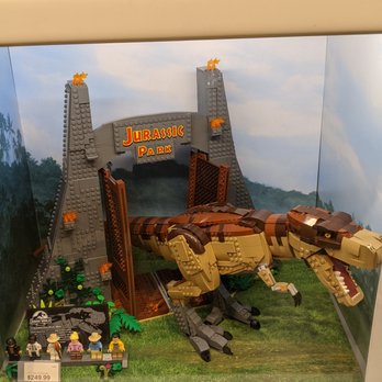 Lego Store - Toy Stores Near Me - Ontario, California