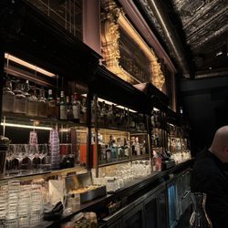 The Pearl Club - Beautiful bar in the historic bank.