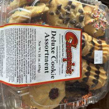 Chompie's Restaurant, Deli, and Bakery - Cookies - Breakfast & Brunch Near Me - Phoenix, Arizona
