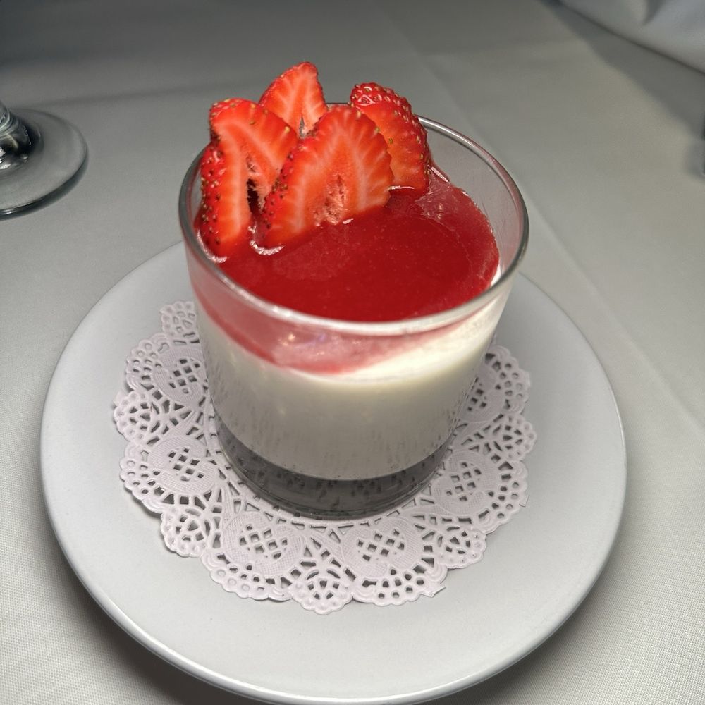 Sette Sorelle - Panna Cotta Dessert - Italian Near Me - Thousand Oaks, California Sette Sorelle - Panna Cotta Dessert - Italian Near Me - Thousand Oaks, California